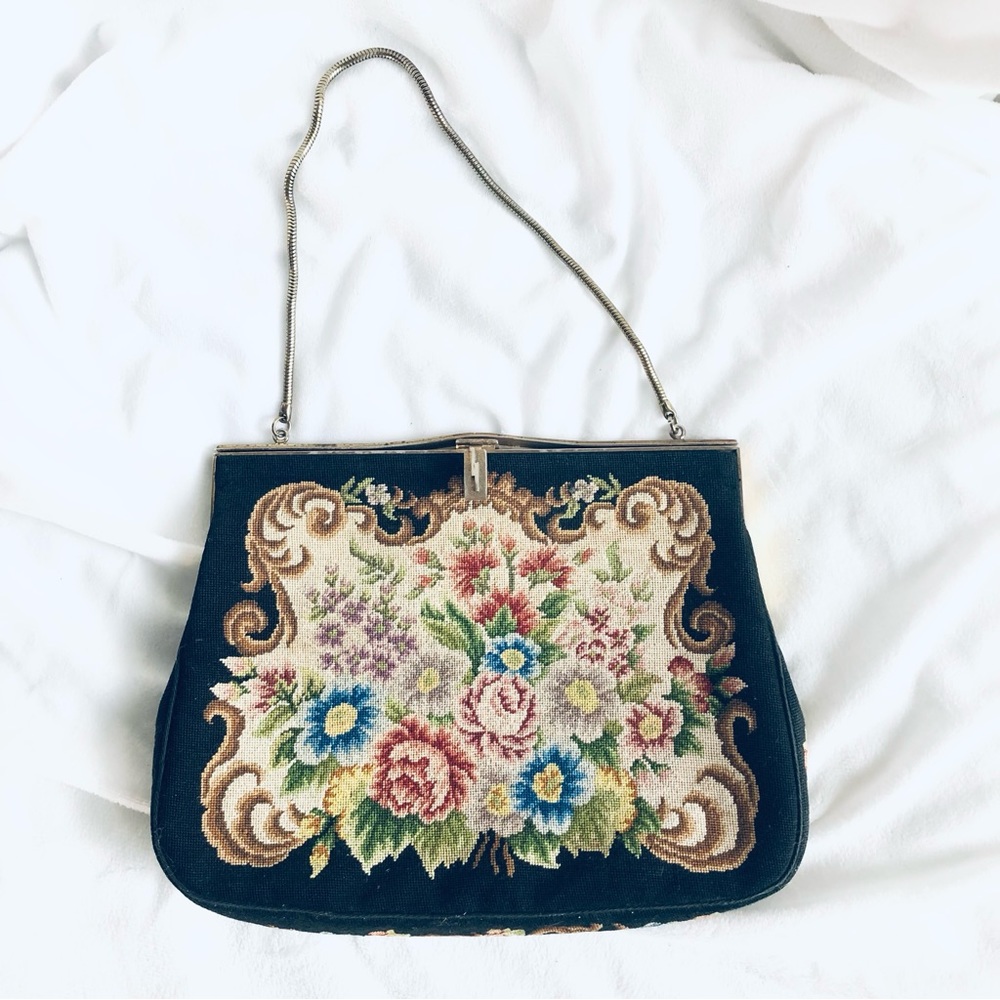 Vintage Floral Needlepoint Shoulder Bag - Black